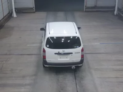 Toyota SUCCEED