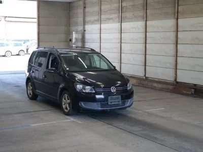 Volkswagen GOLF TOURAN