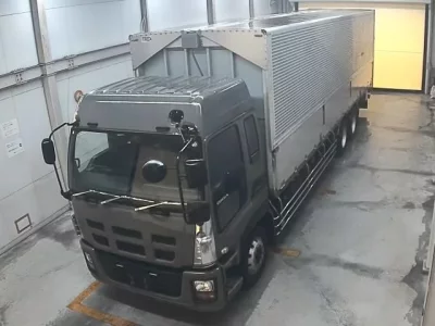 Isuzu TRUCK