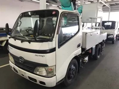 Hino DUTRO