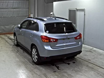 Mitsubishi RVR