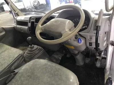 Hino DUTRO