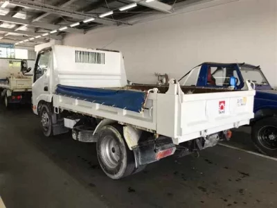 Hino DUTRO