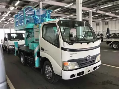 Hino DUTRO