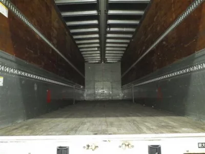 Isuzu TRUCK