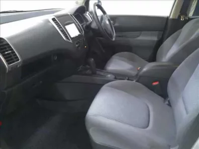 Nissan WINGROAD