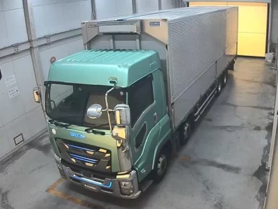 Isuzu TRUCK
