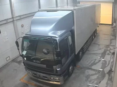 Isuzu TRUCK