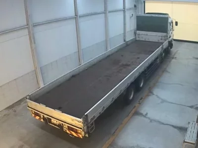 Isuzu TRUCK