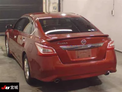 Nissan TEANA