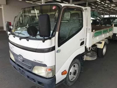 Hino DUTRO