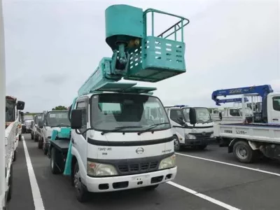 Hino DUTRO