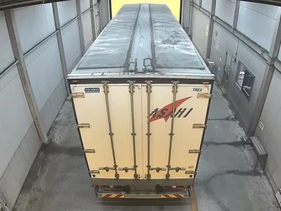 Isuzu TRUCK