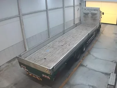 Isuzu TRUCK