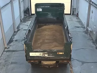 Isuzu TRUCK