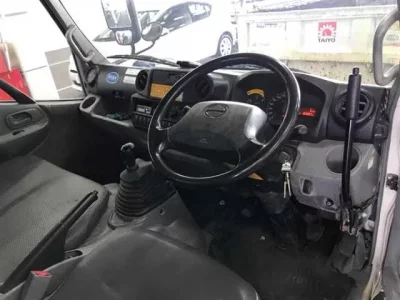 Hino DUTRO