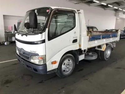 Hino DUTRO