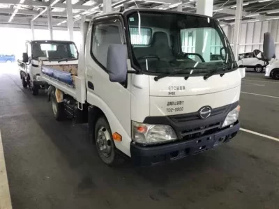 Hino DUTRO