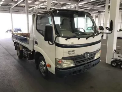 Hino DUTRO