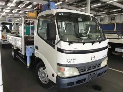 Hino DUTRO