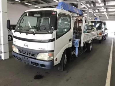 Hino DUTRO