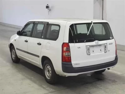 Toyota SUCCEED