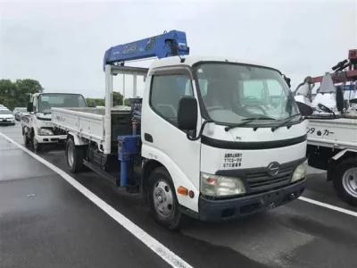 Hino DUTRO