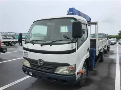 Hino DUTRO