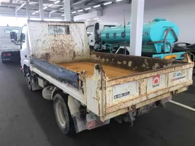 Hino DUTRO