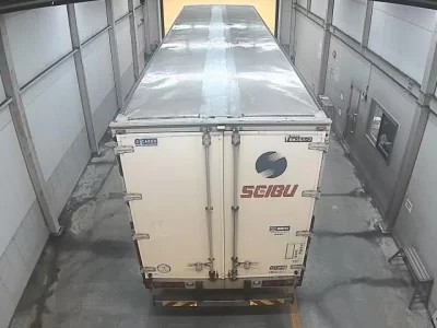 Isuzu TRUCK