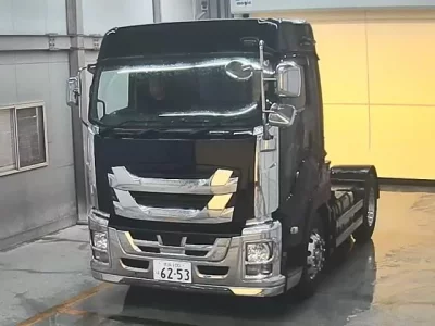 Isuzu TRUCK