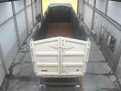 Isuzu TRUCK