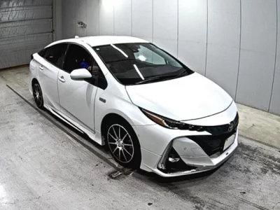 Toyota PRIUS PHV