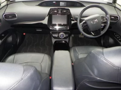 Toyota PRIUS PHV