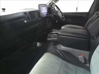 Toyota REGIUS ACE VAN