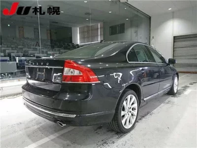 Volvo S80