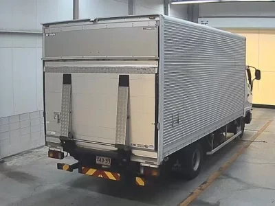 Mitsubishi FUSO FIGHTER