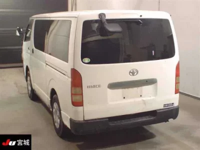 Toyota HIACE VAN