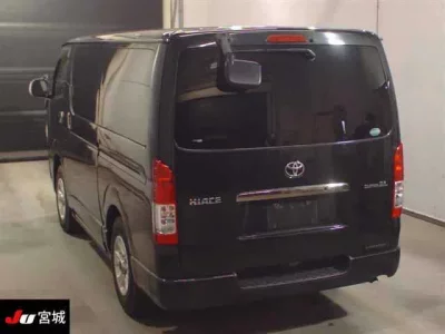 Toyota HIACE VAN
