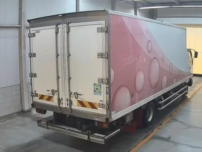 Mitsubishi FUSO FIGHTER