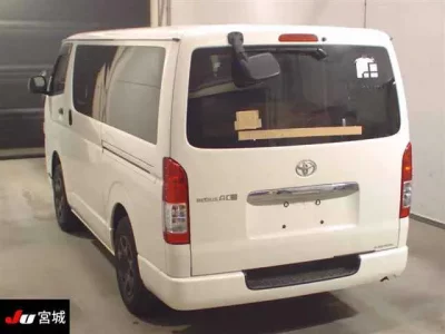 Toyota REGIUS ACE VAN