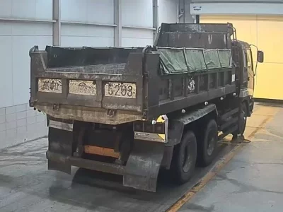 Isuzu TRUCK