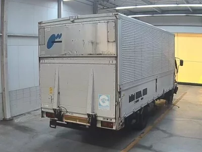Mitsubishi FUSO FIGHTER