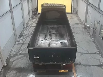 Isuzu TRUCK