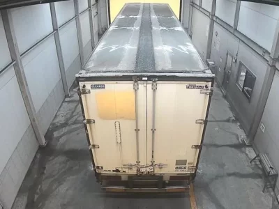 Isuzu TRUCK