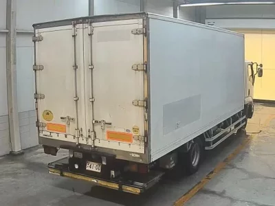 Isuzu FORWARD