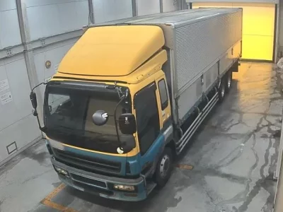 Isuzu TRUCK