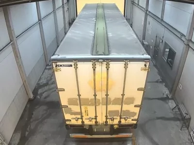 Isuzu TRUCK