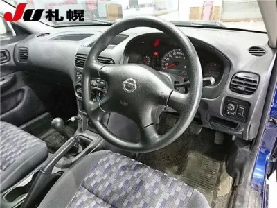 Nissan AD