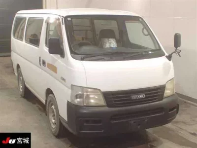 Isuzu COMO